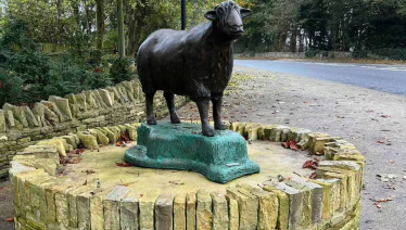 A Cross Keys Sheep Project sculpture